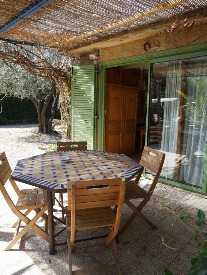 Domaine Du Lac De La Vallee La Roquette-sur-Siagne エクステリア 写真